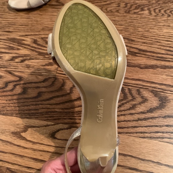 Calvin Klein heel - Picture 6 of 6